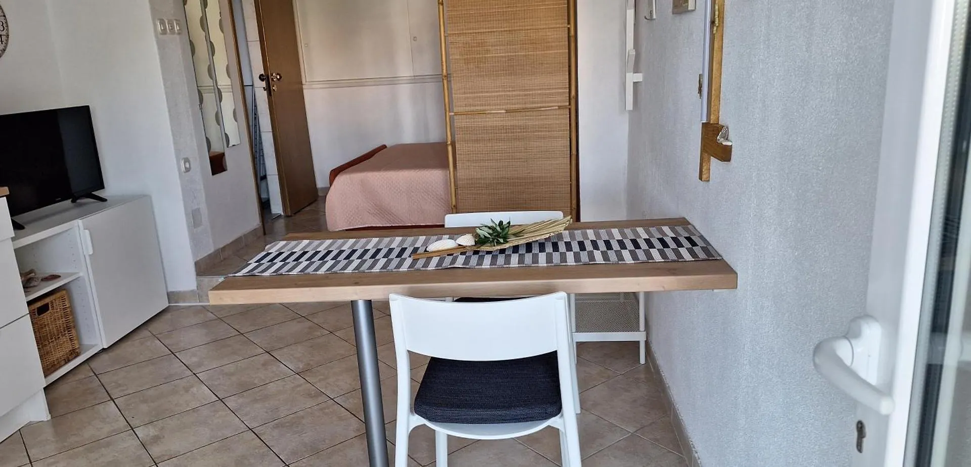 Apartments Mory Kornić